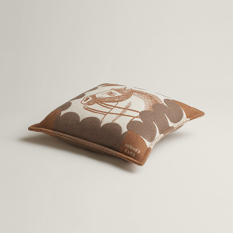Cheval Joker pillow - Brown | Hermès Mainland China